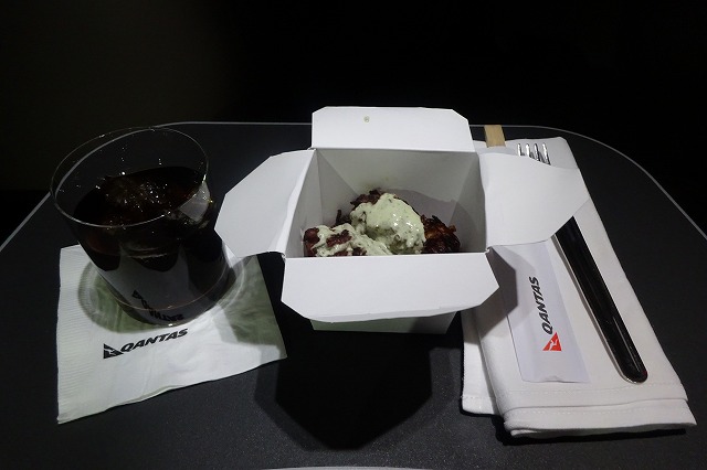 QF61 機内食