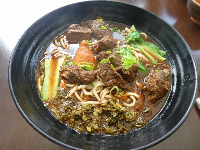 牛肉面 Braised Beef Noodle Soup