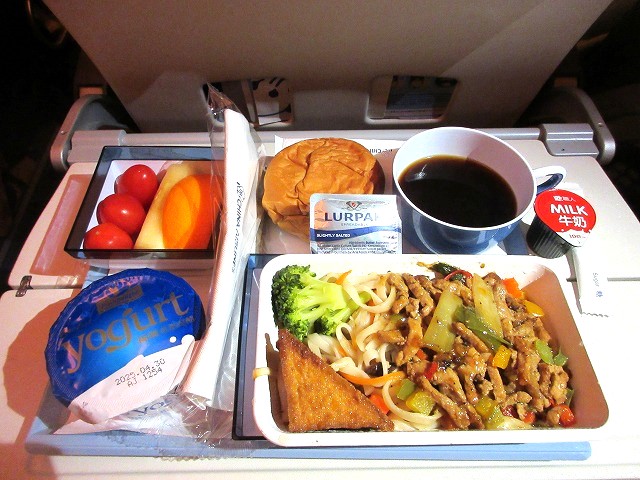 CI53機内食朝食