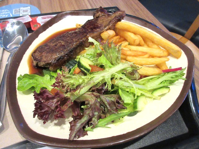 Grass-Fed Sirloin Steak(+ drink)
