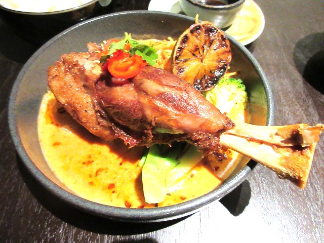 $9.90 LAMB SHANK MEMBER'S SPECIAL