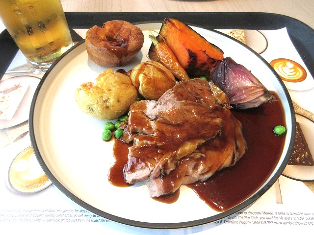 $9.90 MEMBER'S CARVERY SPECIAL