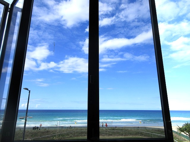 KURRAWA SURF CLUB