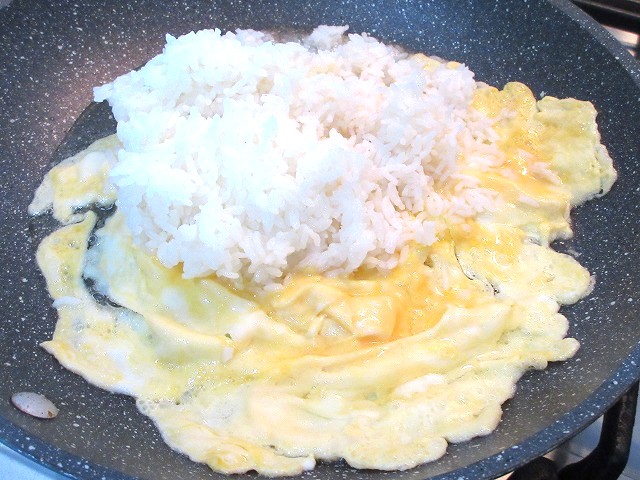 油、卵、ごはん