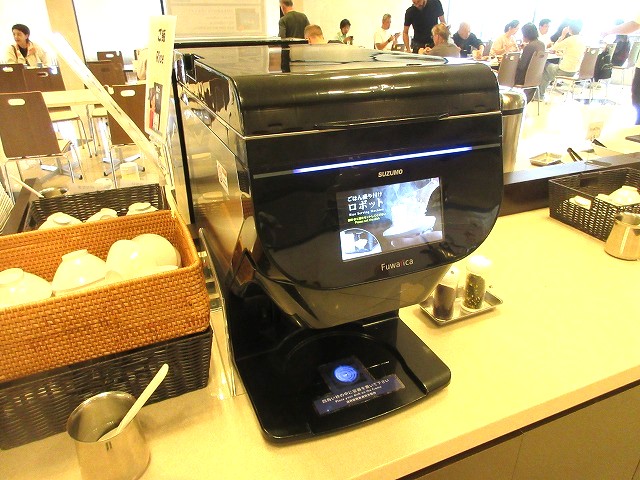 自動でごはんをよそう機械