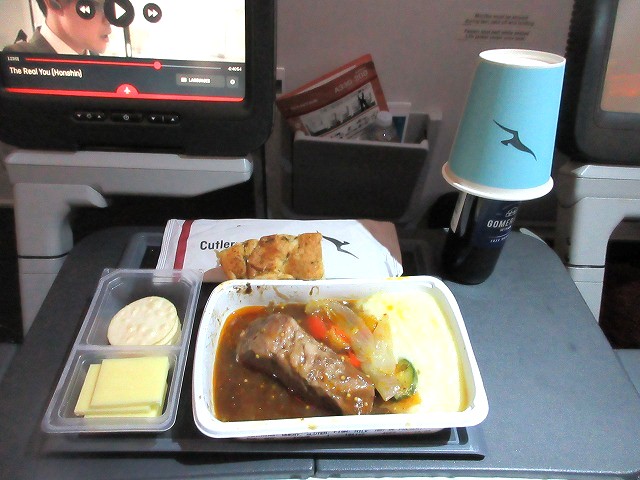 QF61　機内食