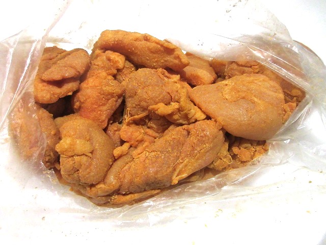 鶏肉全体にまんべんなくまぶす