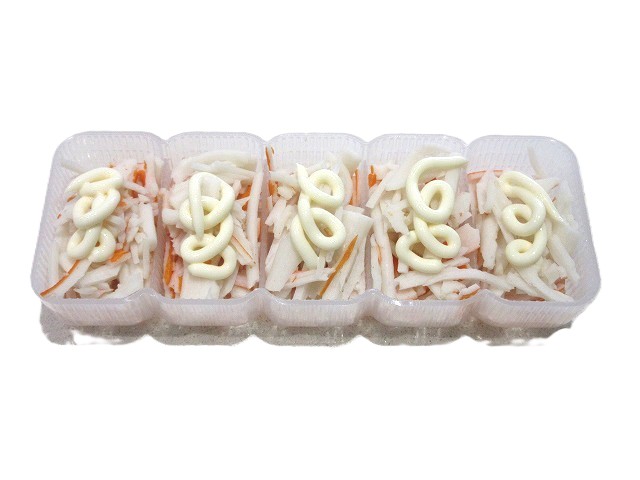 カニカマにマヨネーズ+わさび