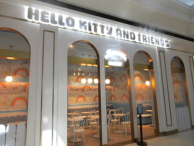 Hello Kitty and Friends Cafe