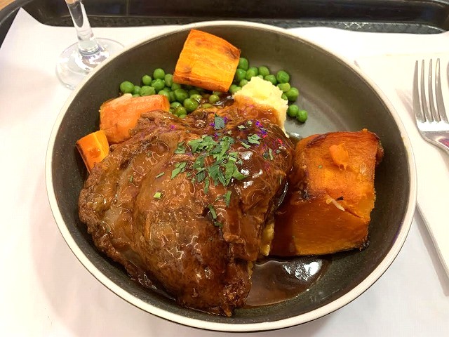 SLOW COOKED BEEF CHEEK