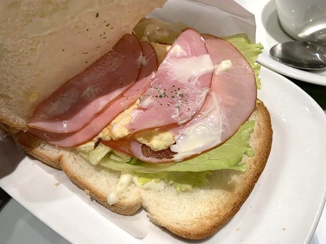 ハムタマゴサラダ